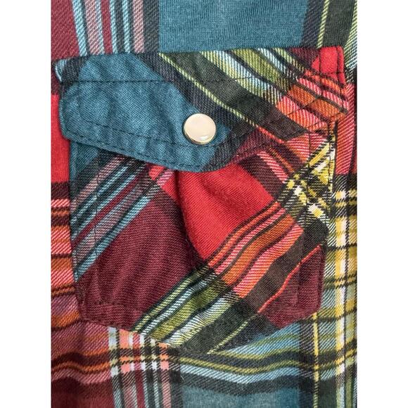 Passport XS Women’s Plaid Pearl Snap Long Sleeved New With Tags - Picture 8 of 9